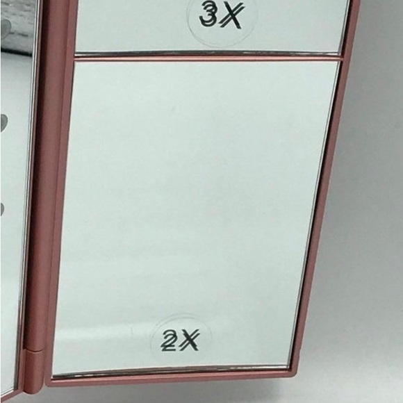Tri-Fold Lighted Vanity Mirror with 21 LED Lights, Touch Screen and 3X/2X/1X Mag - Picture 11 of 15